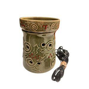 Scentsy Home Christmas Mistletoe Holly Lamp Wax Warmer Green OS
